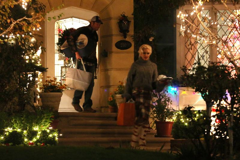 gwen stefani blake shelton stepfather children gavin rossdale