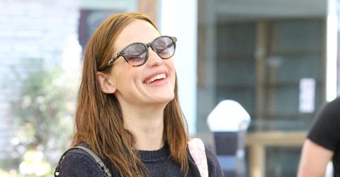 Ok_062613_jennifer garner violet.jpg