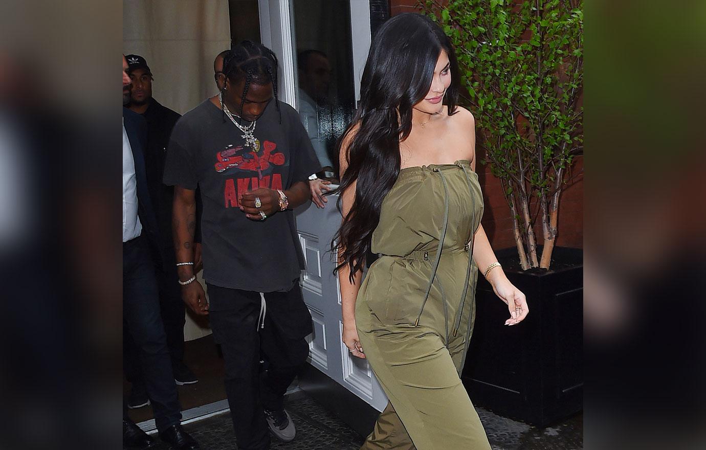 Kylie jenner travis scott first date standoffish 5