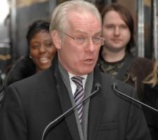 2010__01__project_runway_nyc_24_26 225×200.jpg