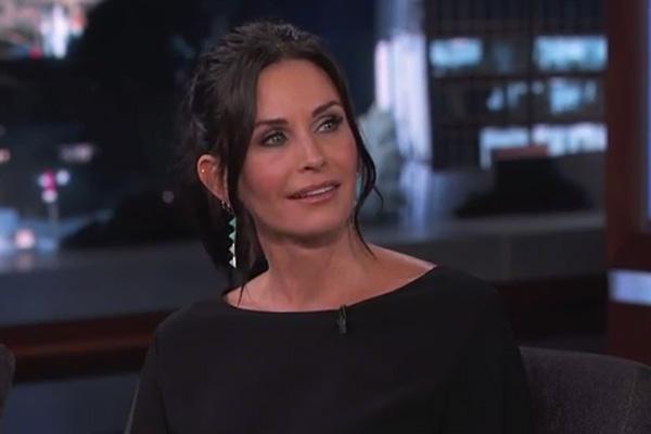 courteney-cox-jimmy-kimmel-20th-anniversary-friends