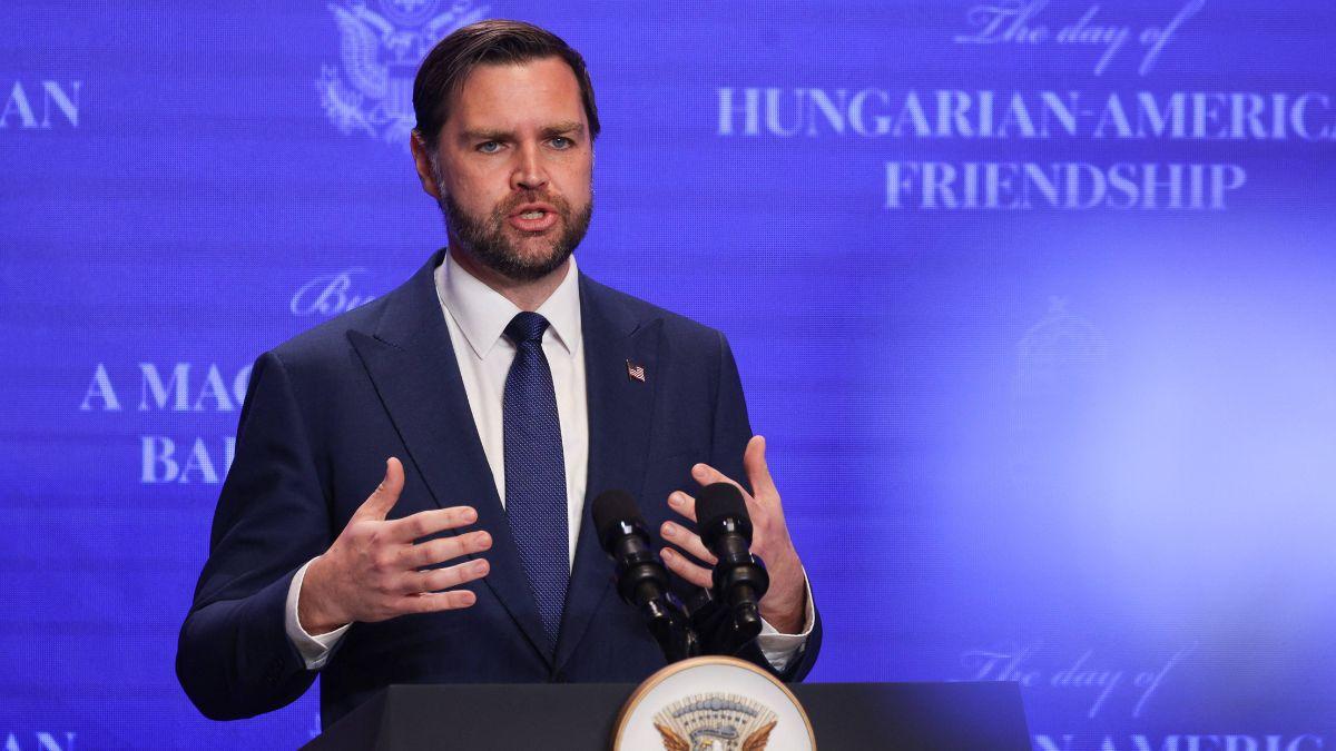 picture of J.D. Vance.