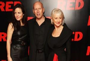 2010__10__red_UK_Oct19_17a 300×203.jpg