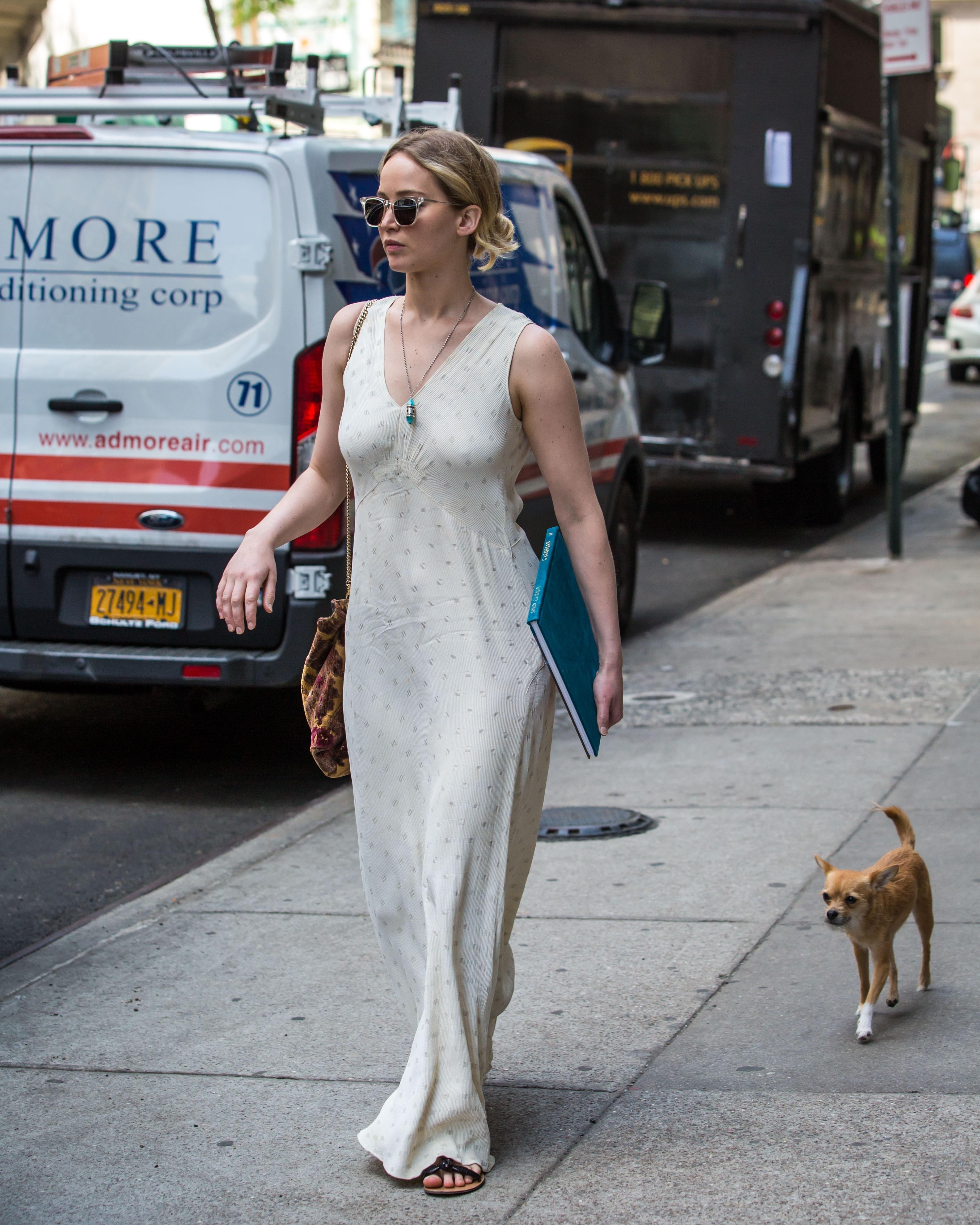 Jennifer Lawrence brings her pup, Pippi, along for day in the city