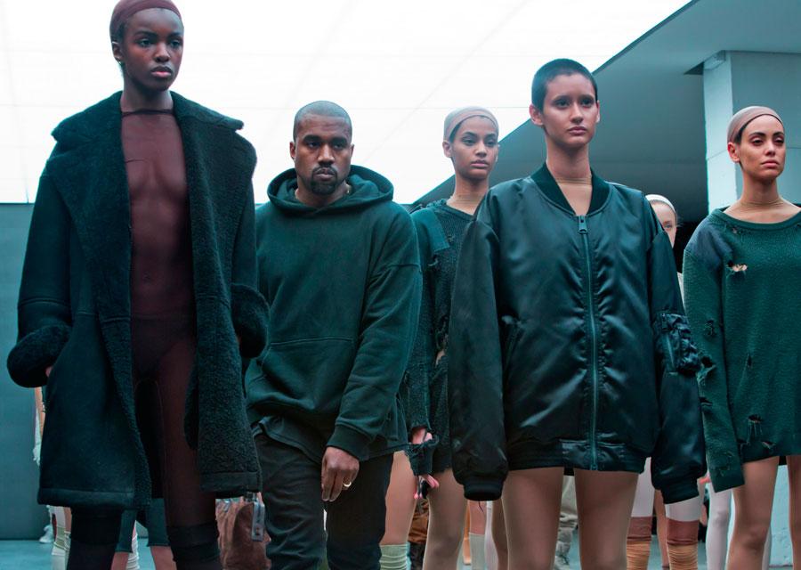 Kongrats, Kylie! Kylie Jenner Walks The NYFW Runway At Kanye West's ...