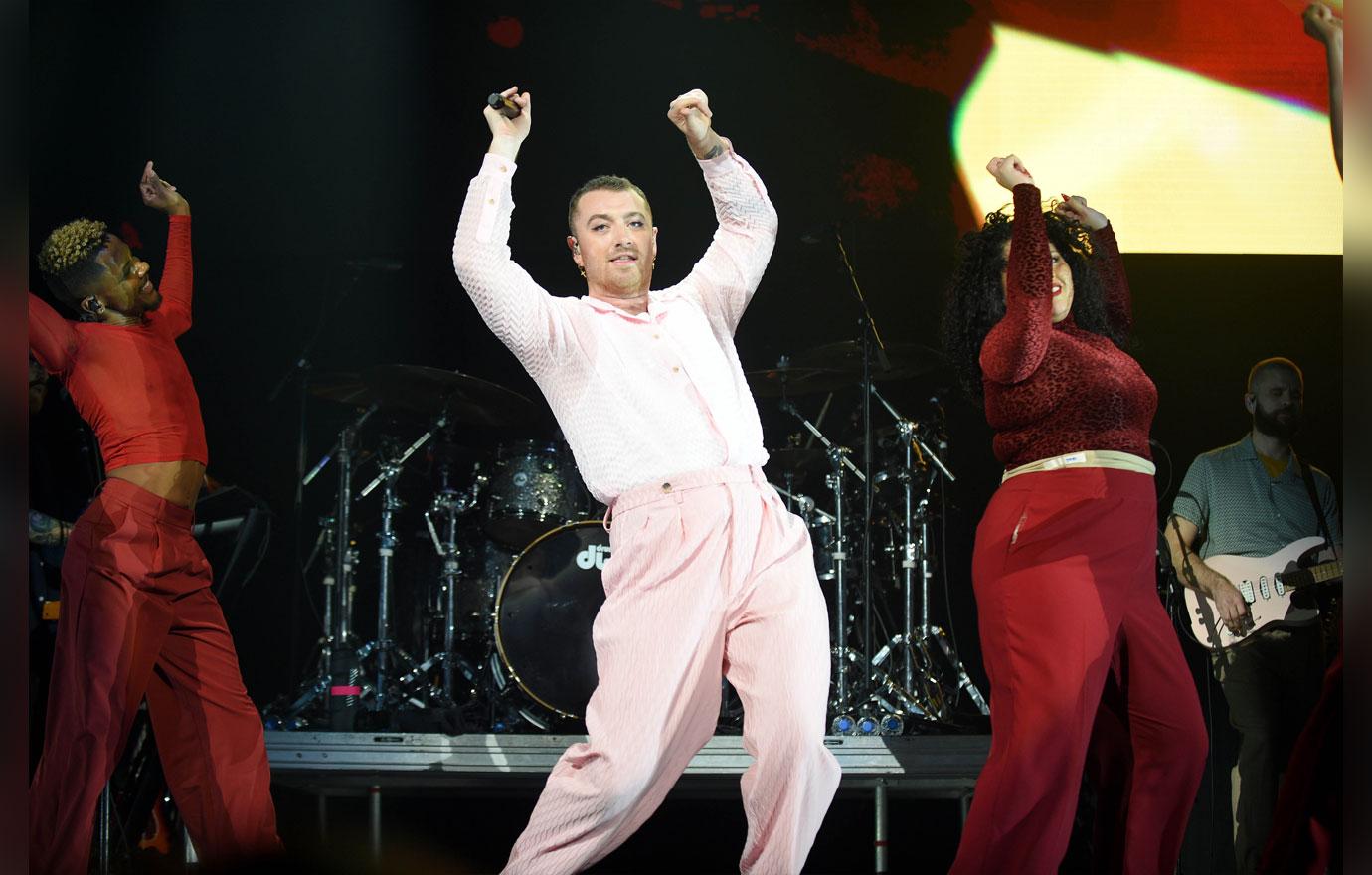 [Lizzo] Performs At iHeartRadio Jingle Ball Tour 2019