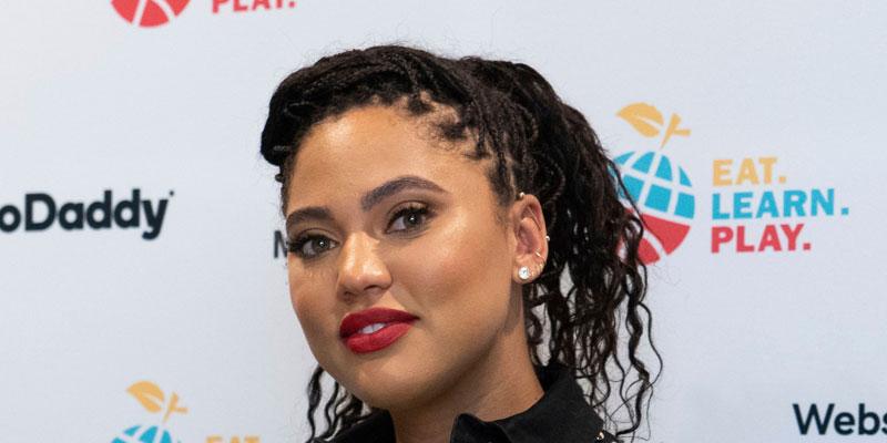 Get Them Together': Ayesha Curry Claps Back at Troll Who Criticized Her  Body, and Fans Praise Her For It