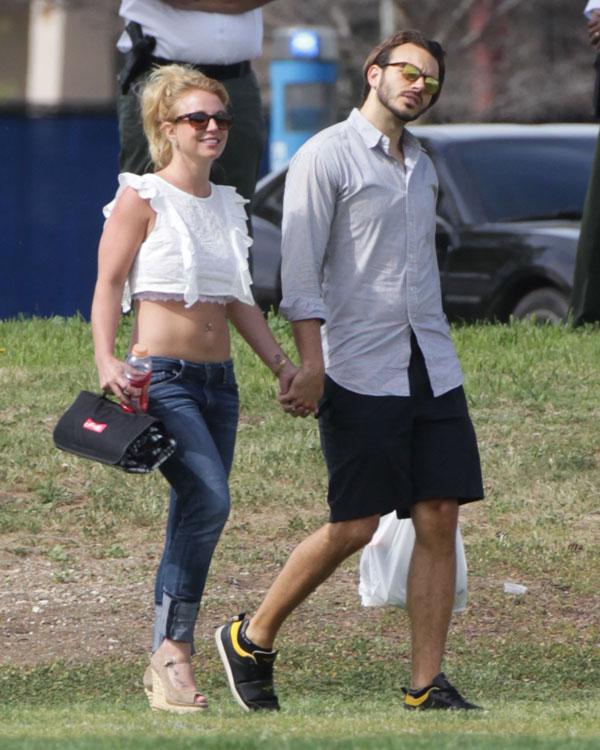 Britney spears charlie ebersol split 02