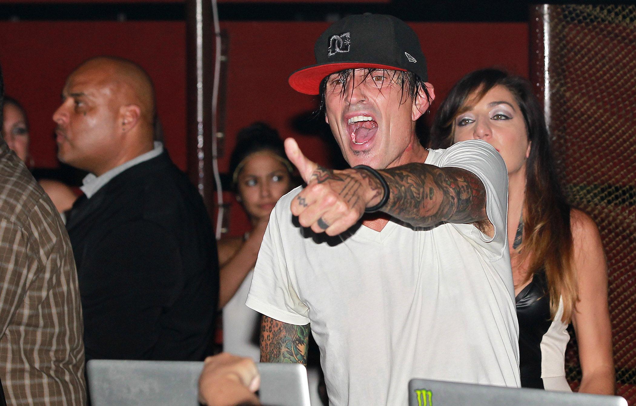 Tommy Lee Reveals He Was On A Bender While Posting NSFW Snap