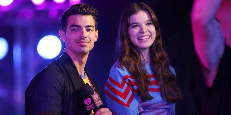 Hailee Steinfeld Reveals Joe Jonas Sophie Turner Relationship