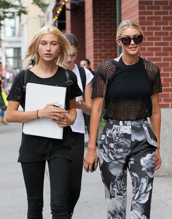 Gigi Hadid Hailey Baldwin  02