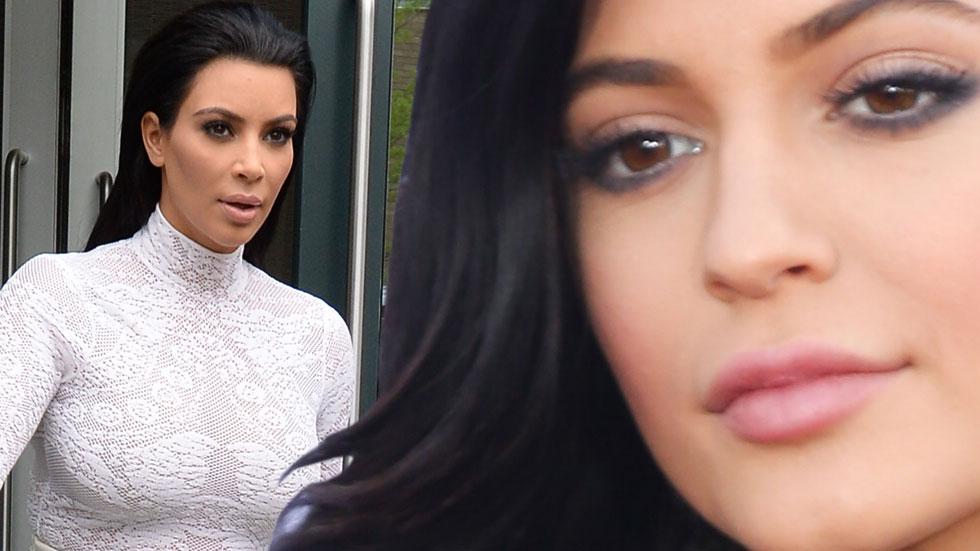 Kim kardashian kylie jenner lip fillers 00