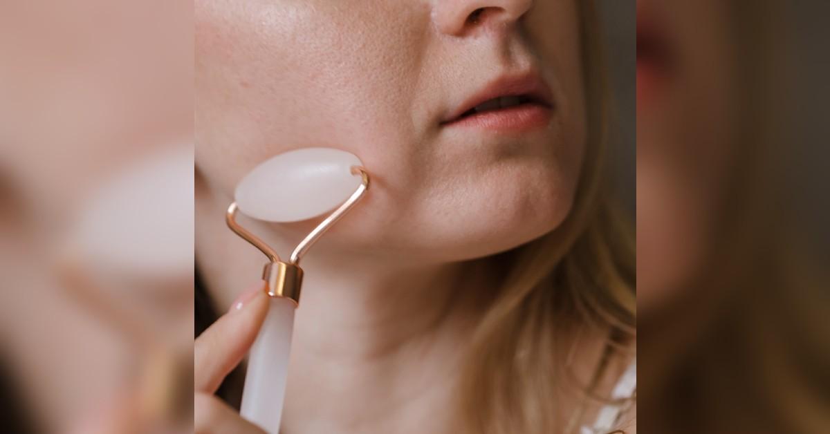 comparison with dedicated facial tools