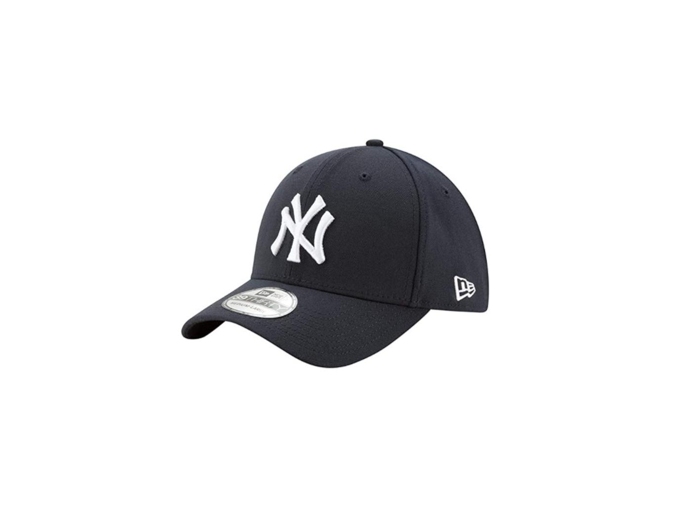 cent club yankees cap amari tee black jeans sneakers