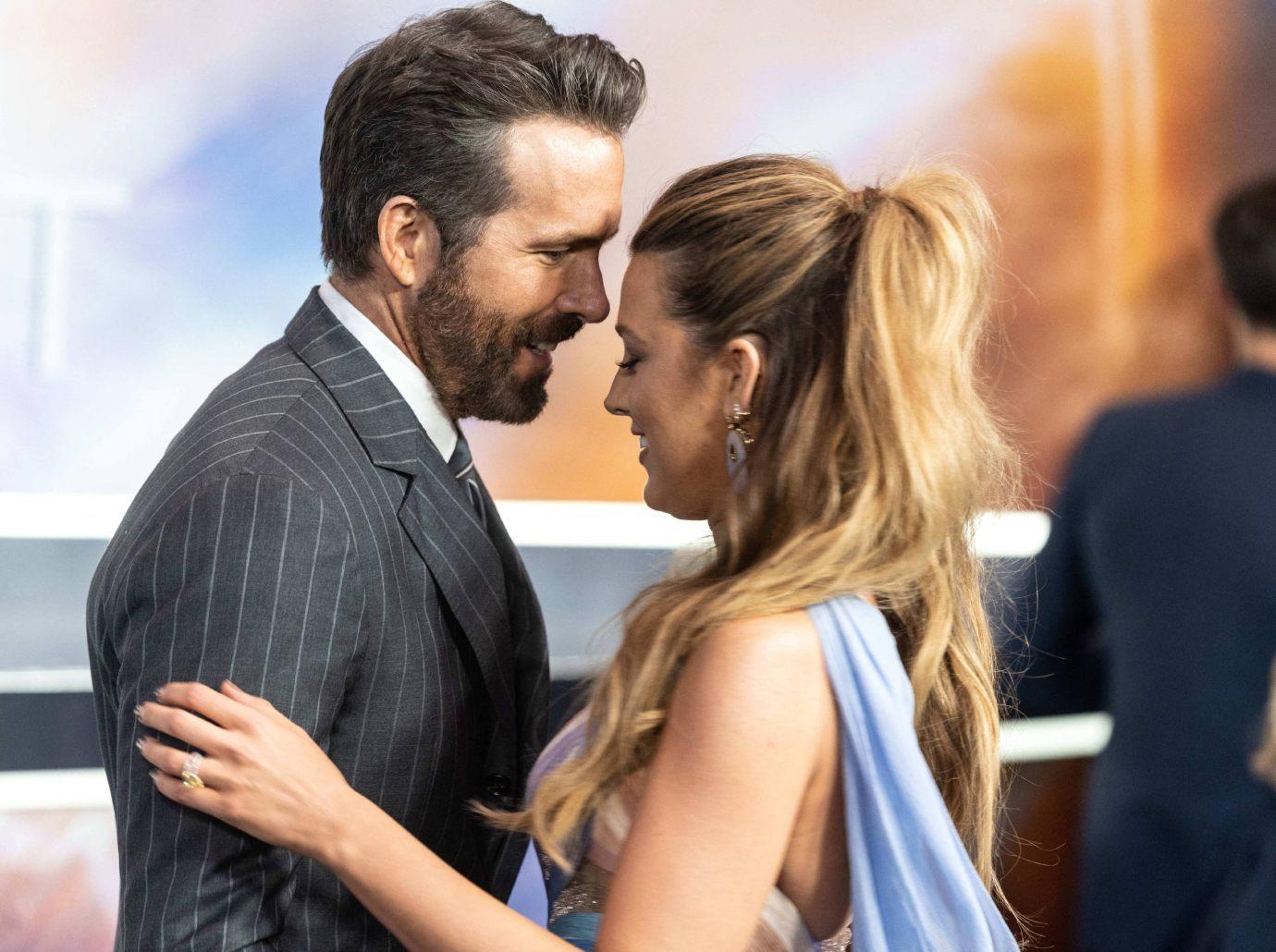 blake lively jokes ryan reynolds trying get pregnant again dog movie premiere