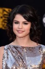 2010__01__FP_4068549_RIJ_AMA2009_SET1_112209 146×225.jpg