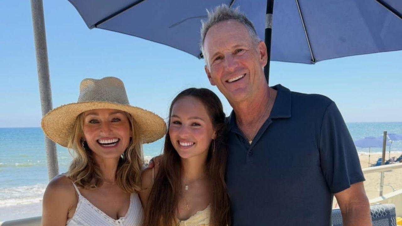 Photo of Giada De Laurentiis, Jade, and Todd Thompson