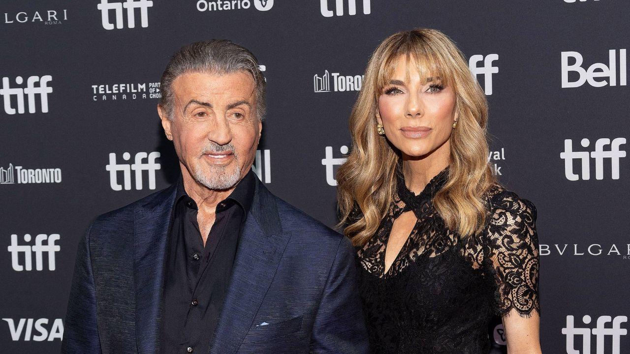 Image of The actor credited his wife Jennifer Flavin and his children with eventually showing him the type of love and family stability he lacked growing up.