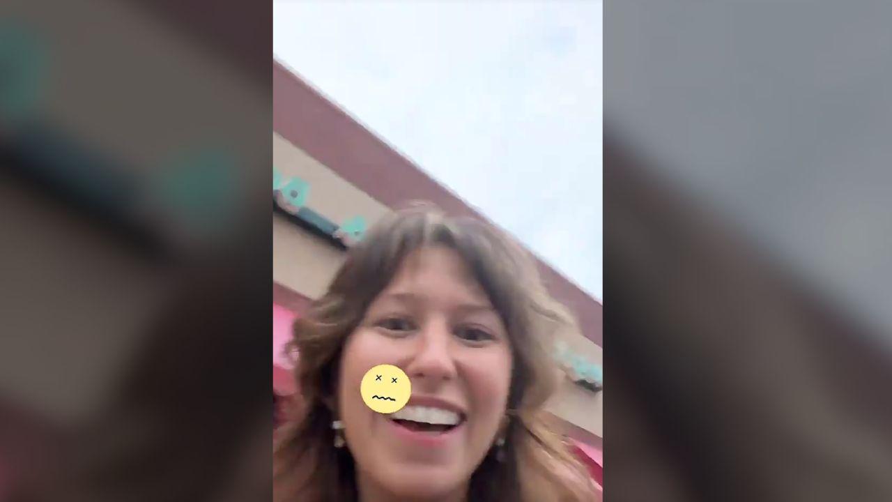 Image of viewers questioned Applebee’s handling of the alleged ID dispute, with one commenter suggesting restaurants use scanners to verify identification.