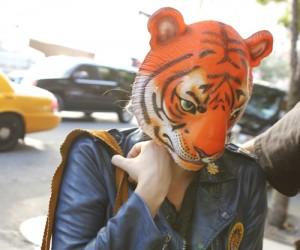 2010__08__kesha_6_aug1MAIN 300×250.jpg