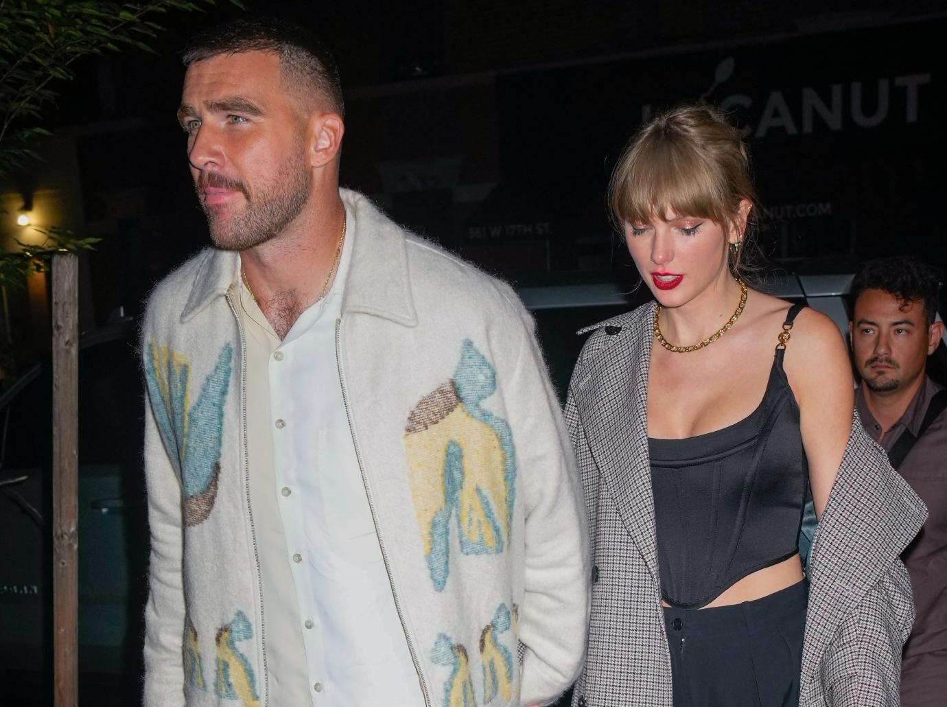 ed kelce travis joins taylor swift australia eras tour