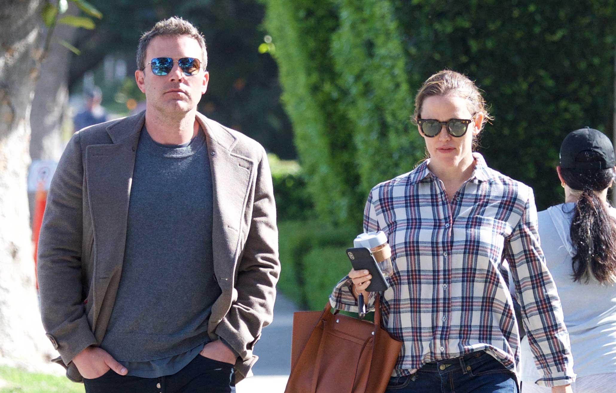 ben affleck joined by both jennifer lopez ex wife jenner garner