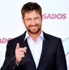 2010__04__Gerard_Butler_April2newsne 223×225.jpg
