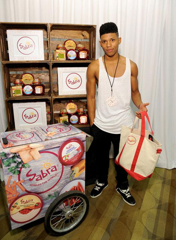 Bryshere Yazshawn&#8211;Choice 2015 where he snacked on Sabra Hummus