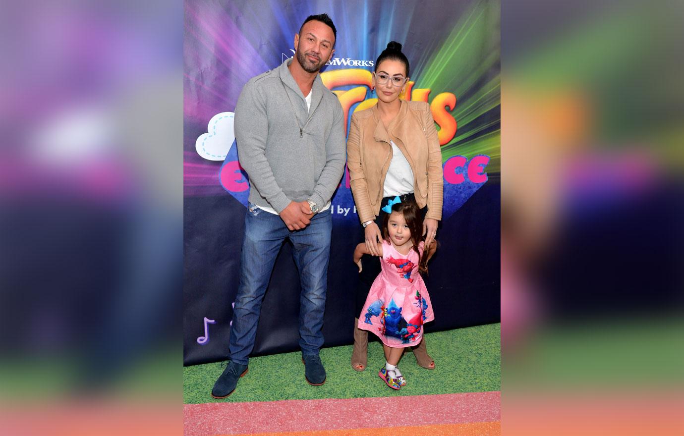 Jenni 'JWoww' Farley And Roger Mathews With Daughter On Red Carpet Divorce Comments