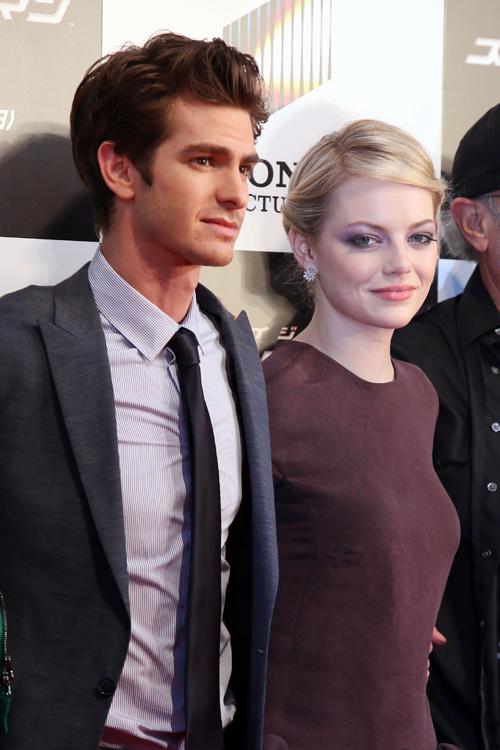 The Amazing Spider-Man' Premiere: Andrew Garfield, Emma Stone Swing Into  Action on the Red Carpet – The Hollywood Reporter