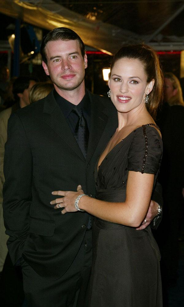 Jennifer garner ex husband scott foley fame