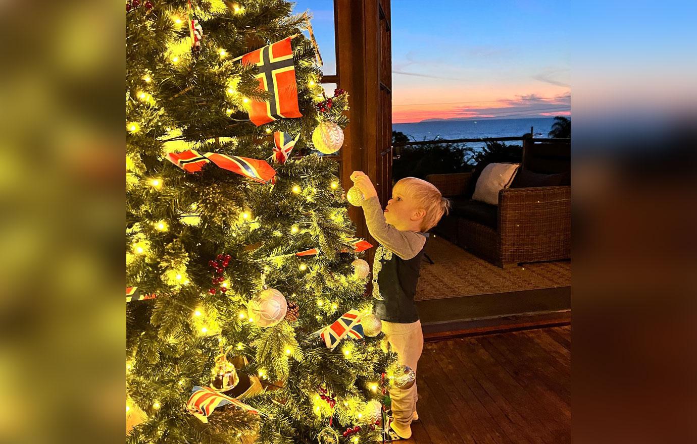 christina hall ant anstead celebrate holiday season son custody battle