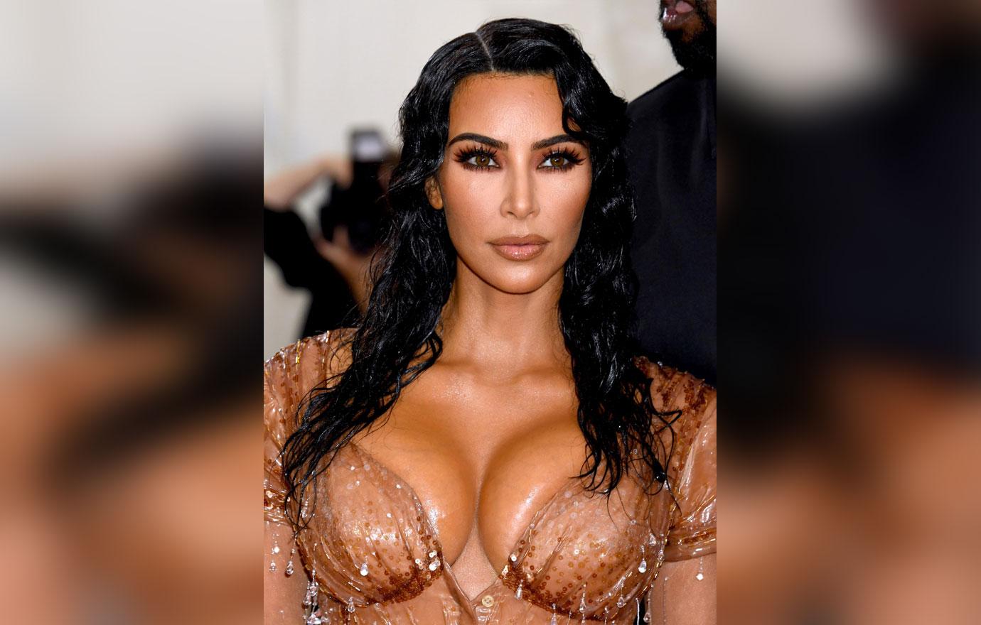 Kim Kardashian West got pee 'all over' herself in glitzy gowns - 8days