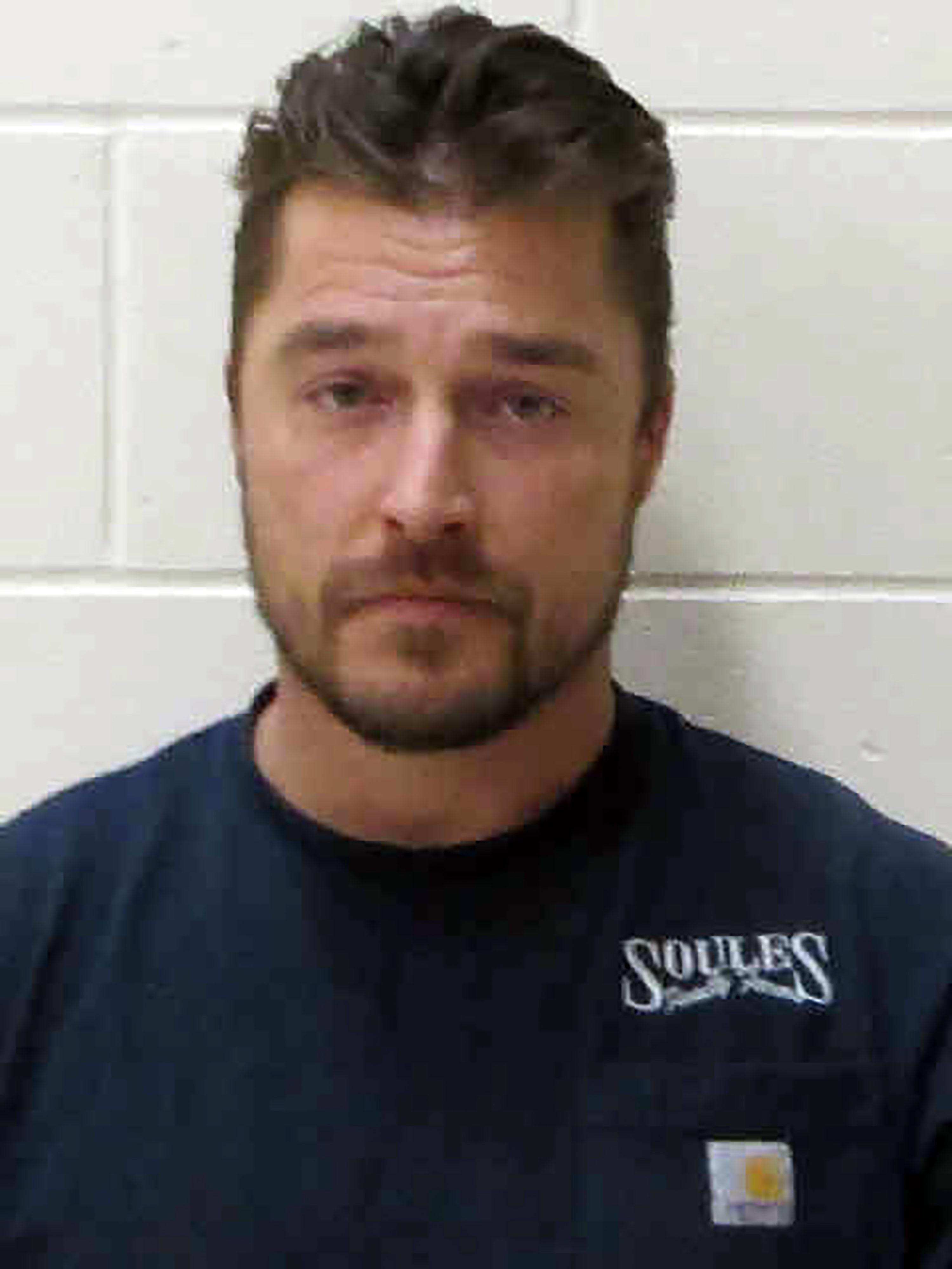 &#8216;Bachelor&#8217; star Chris Soules arrested after fatal crash