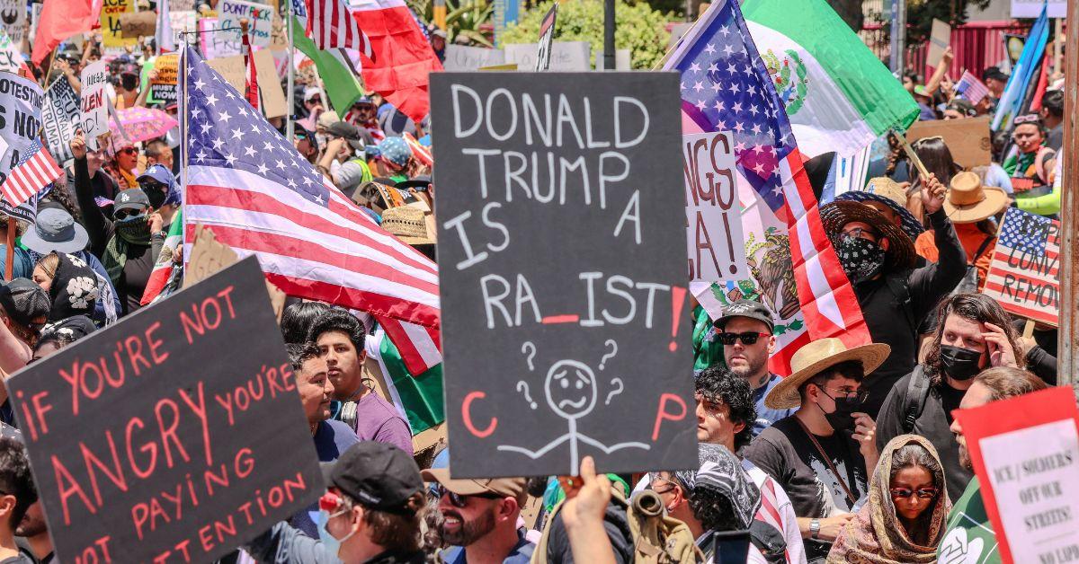 Photo of No Kings protests.