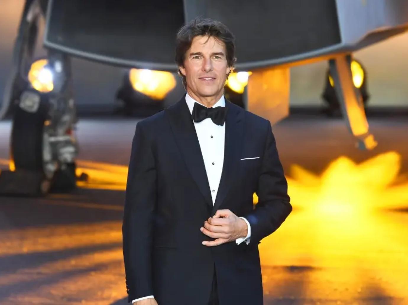 tom cruise focused wooing david victoria beckham florida friends