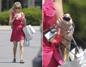 2011__05__Emily_Maynard_May23_main 300×235.jpg