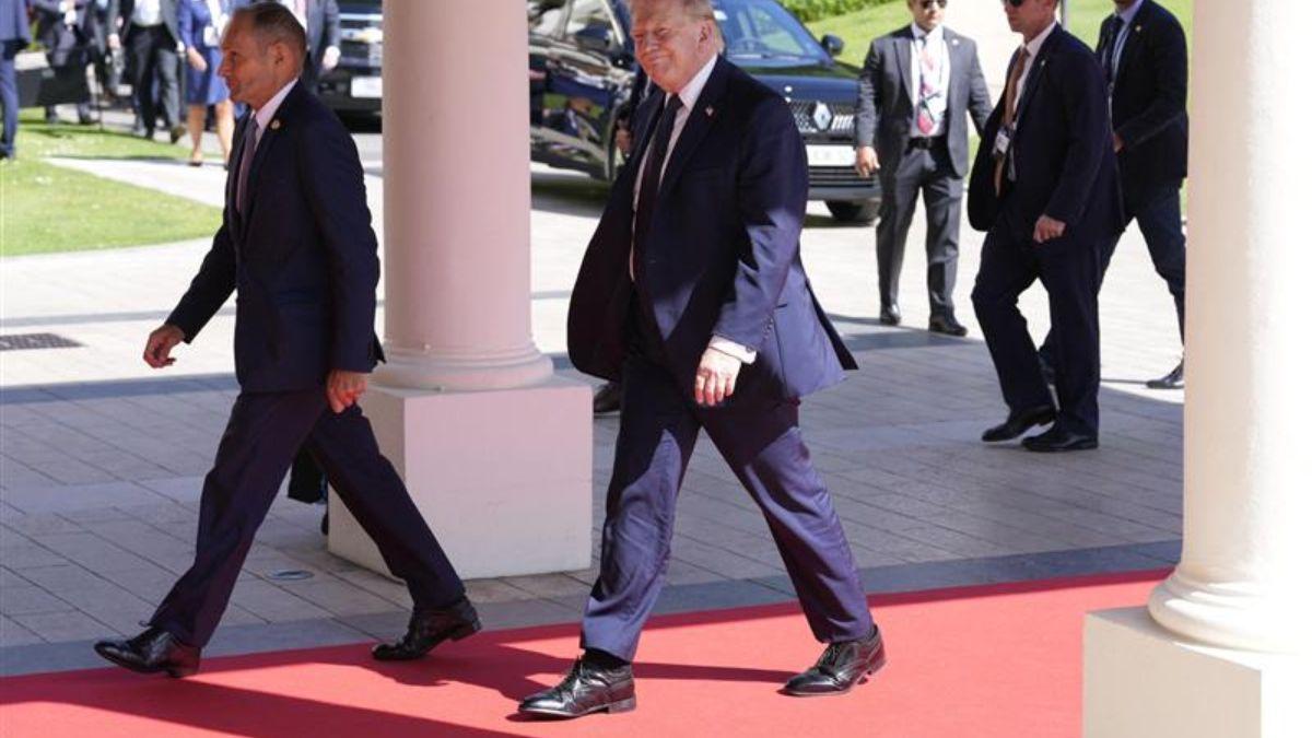 Photo of The POTUS' doctor said he was 'in excellent health' after his recent medical exam.