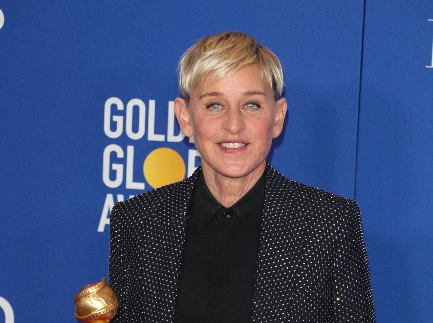 ellen degeneres beams shopping portia de rossi surprised vow renewal ceremony