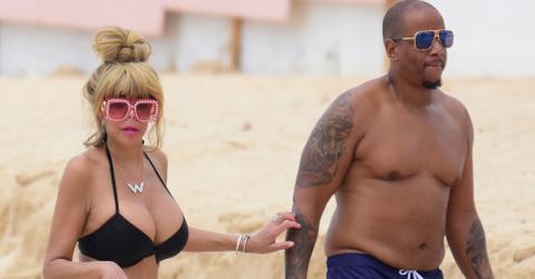 EXCLUSIVE: Television host Wendy Williams pictured in black bikini on the beach in Barbados