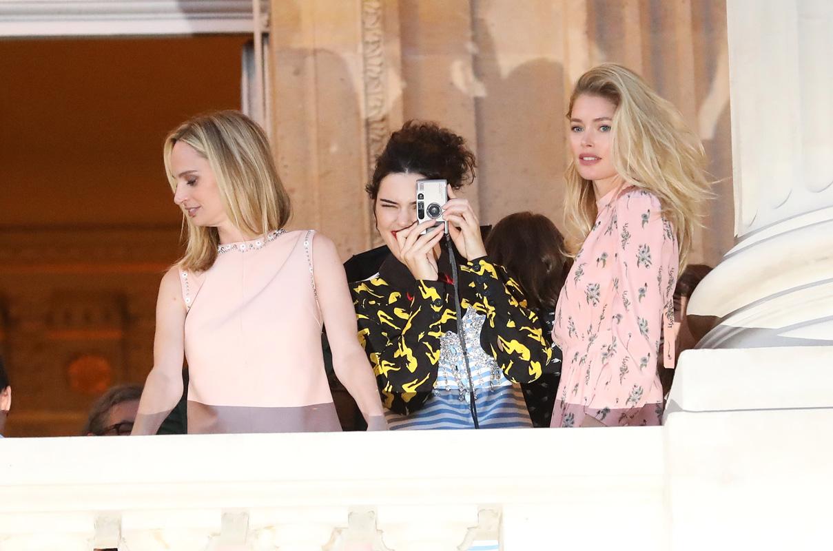 Kendall Jenner, Doutzen Kroes et Lauren Santo Domingo during Miu Miu Cruise Collection cocktail &amp; party in Paris