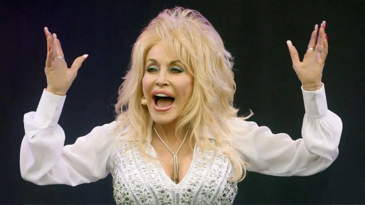 photo of dolly parton