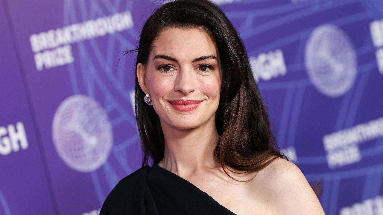 Image of Anne Hathaway
