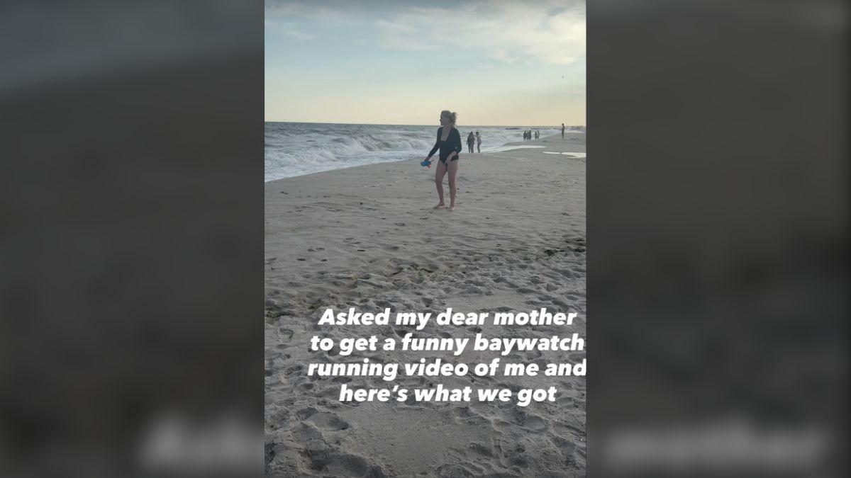 image of The comedian joked that her mother completely missed the shot she was hoping to capture.