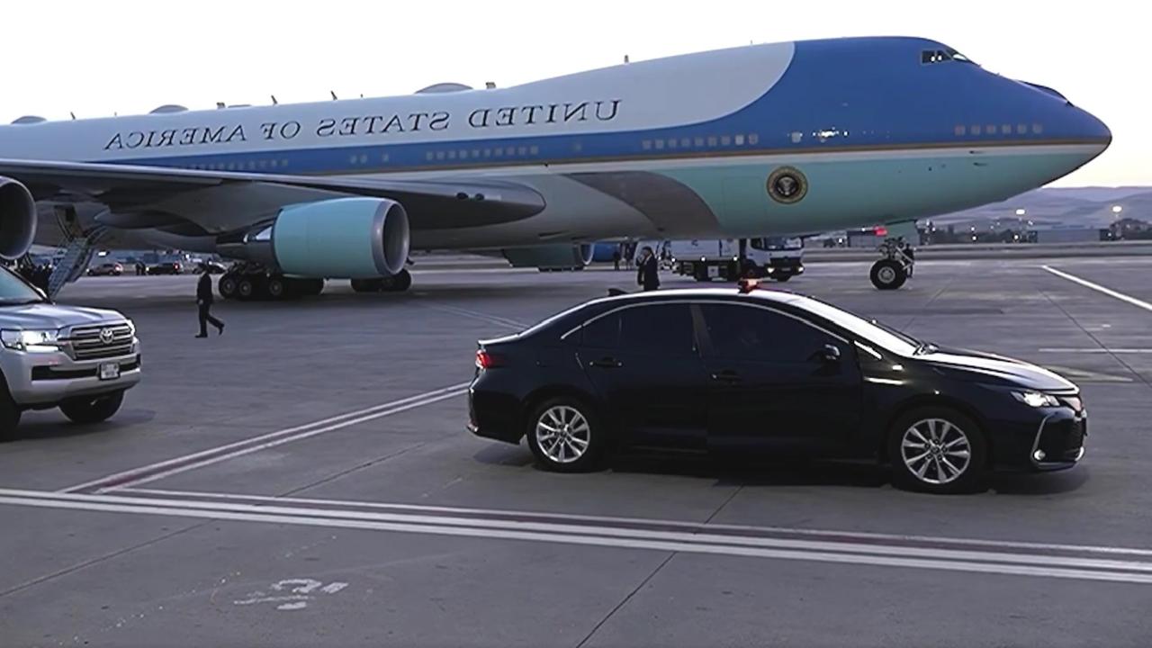 Image of The unusual maneuver reportedly allowed Donald Trump to leave Air Force One undetected as the White House faced heightened security concerns tied to Iran.