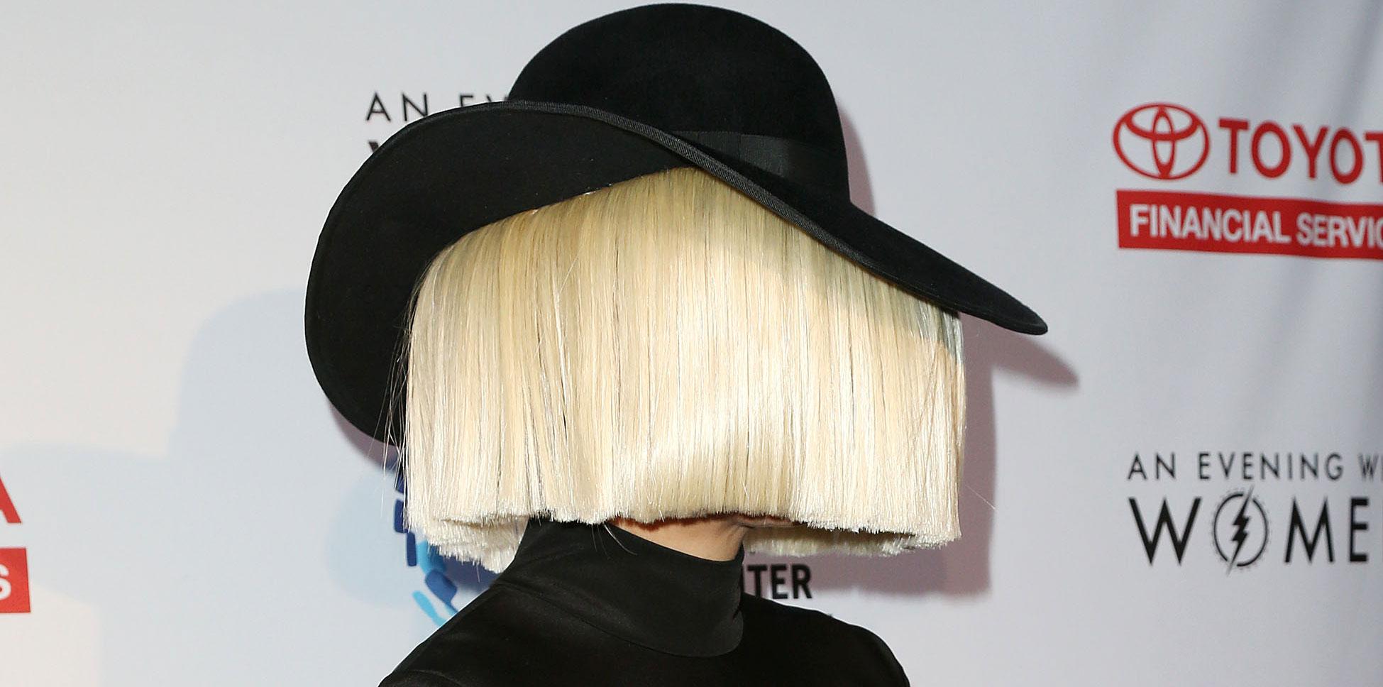 Sia photos without wig