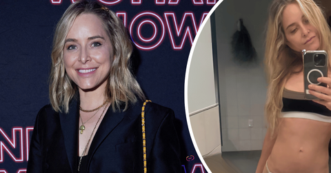 Image of Jenny Mollen clapped back at haters with a stripped down snap.