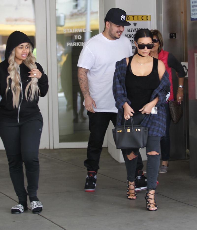 Kim Kardashian, Rob Kardashian &amp; Blac Chyna have lunch at Nate n Al in Beverly Hills