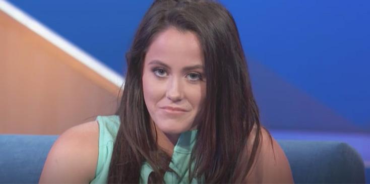 Jenelle Evans Strips Down To A Tiny Bra To Show Off Post Baby Body!