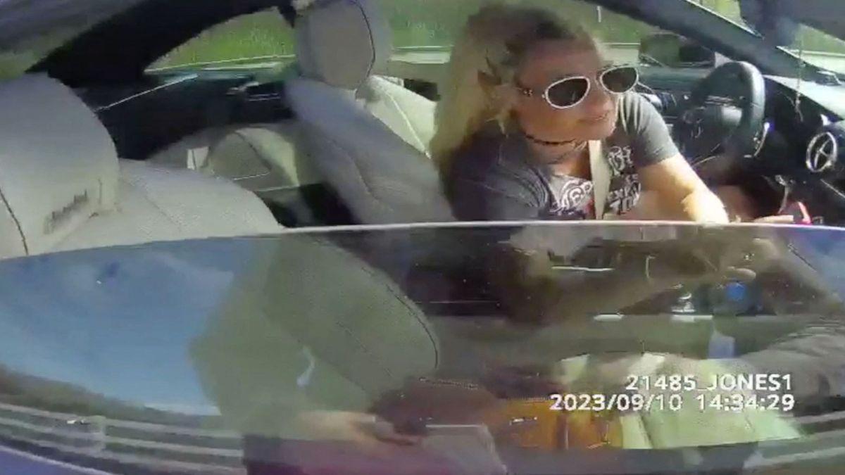 Image of Public scrutiny was seen as a challenge to effective recovery.